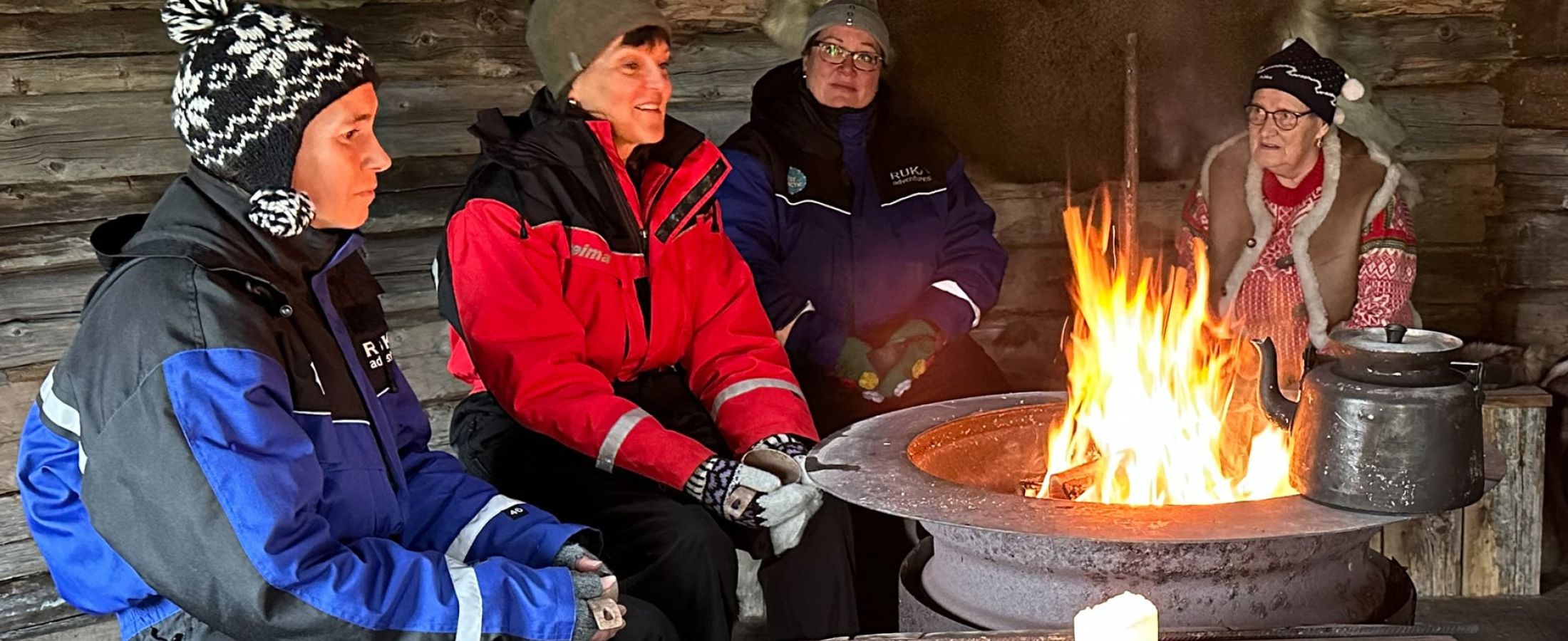 Juhlat ja erämaakokoukset